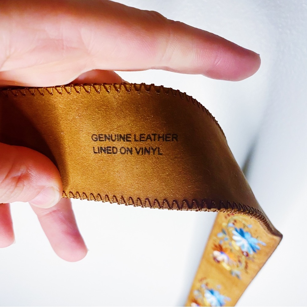 SOLD - Picture 7 of 9